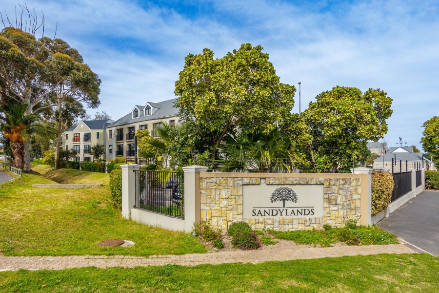2 Bedroom Property for Sale in Silver Oaks Western Cape